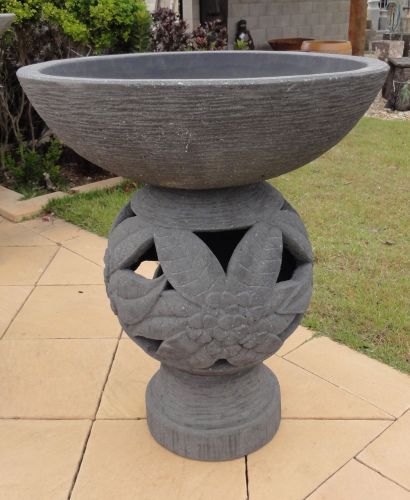 Bird Bath - 93cm high, 80cm dia bowl