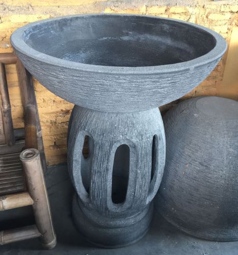 Bird Bath - 90cm high, 80cm dia bowl