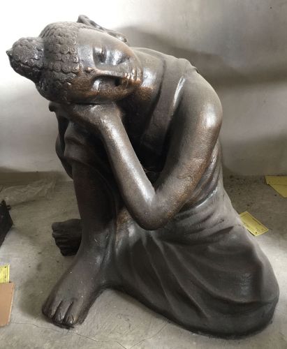 Buddha - Squatting - Resting